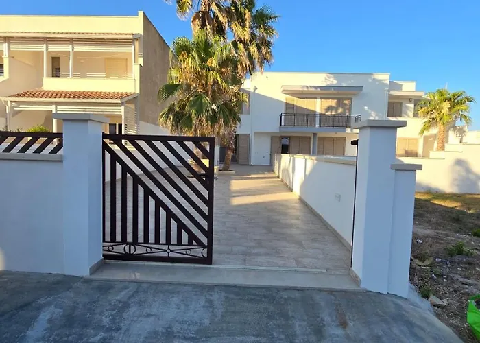 La Spiaggetta 2 * 托雷圣乔万尼乌