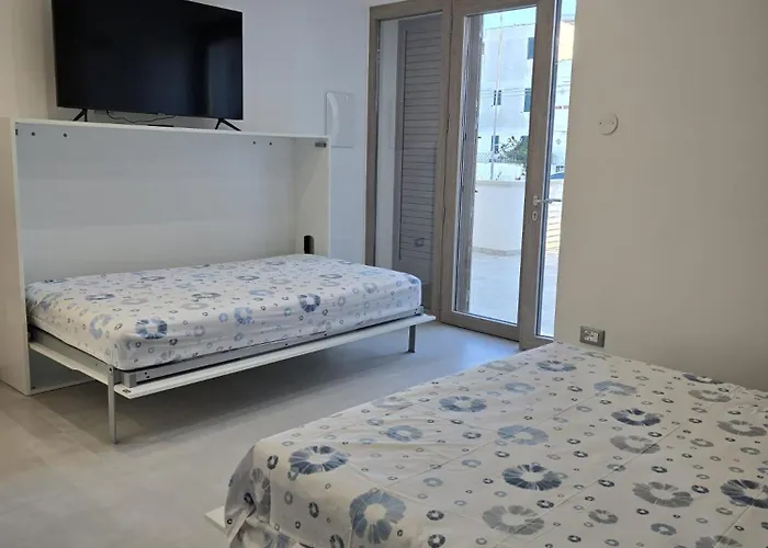 La Spiaggetta 2 公寓 *