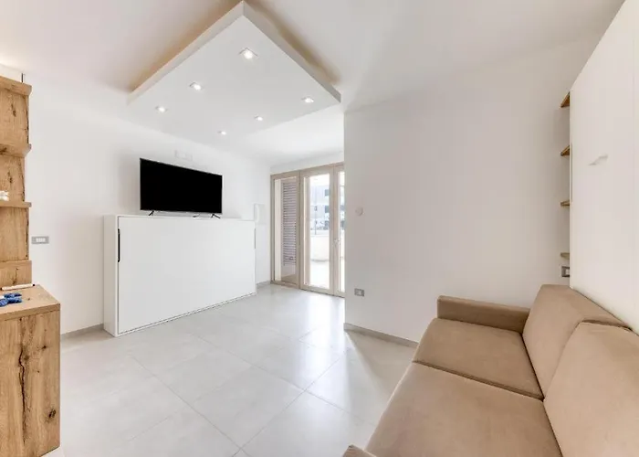 Апартаменты La Spiaggetta 2 *